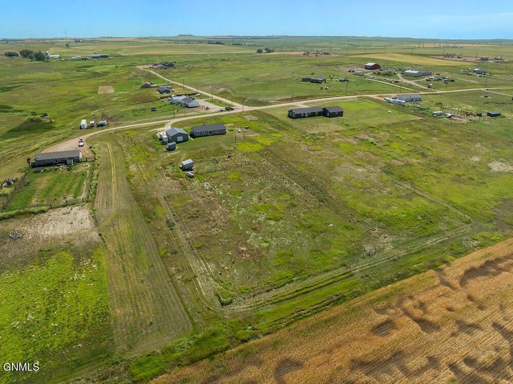 2641 141q Avenue NW, Alexander, ND 58831