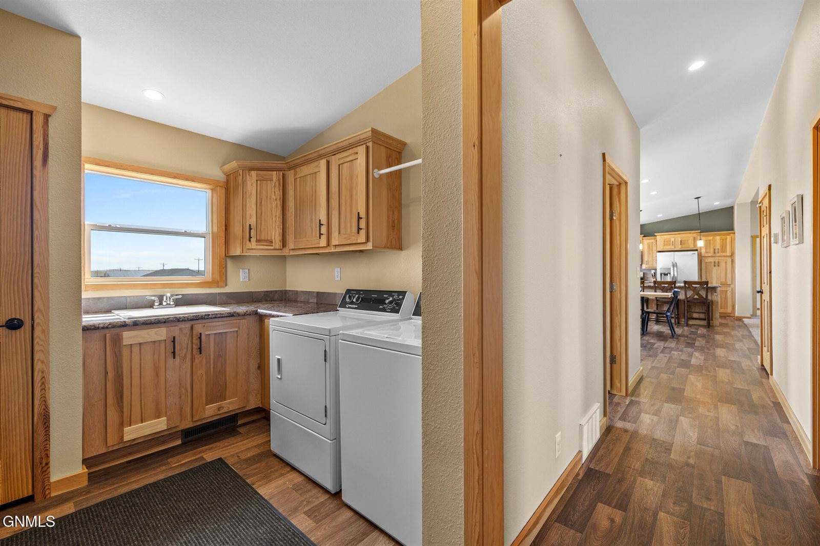 2641 141q Avenue NW, Alexander, ND 58831