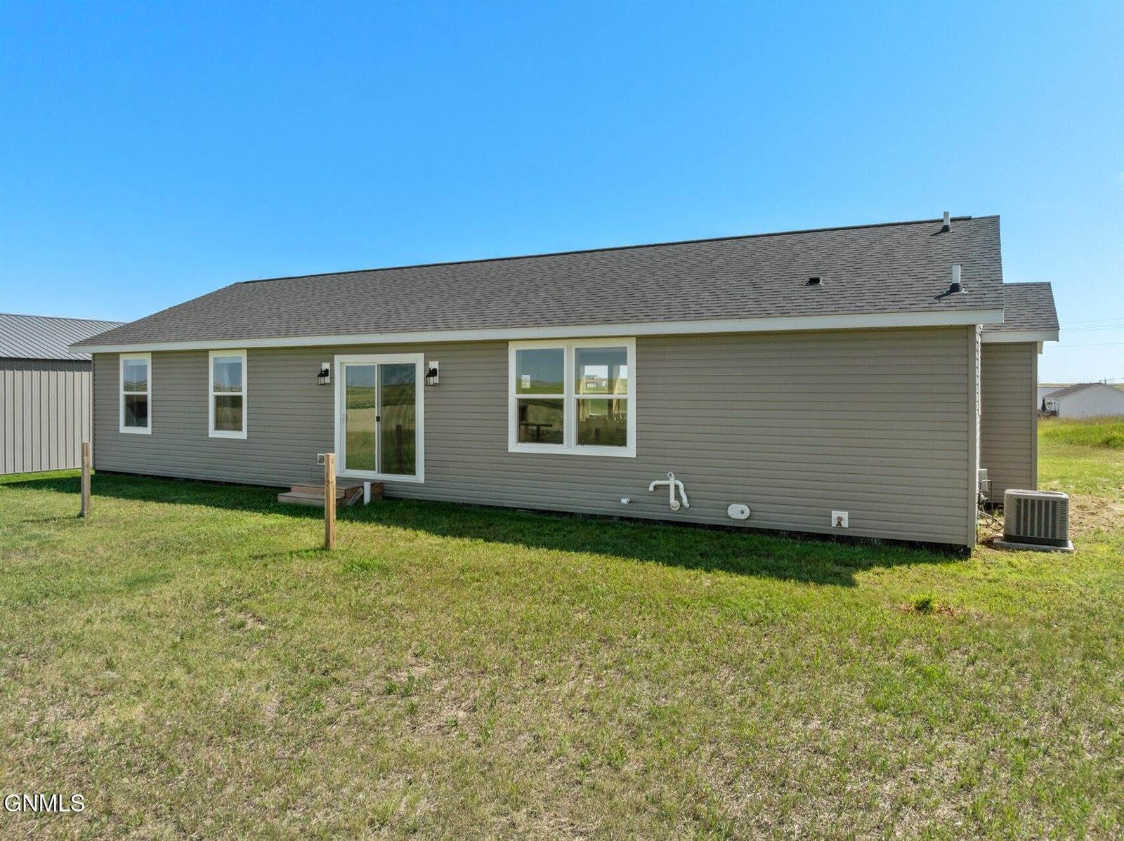 2641 141q Avenue NW, Alexander, ND 58831