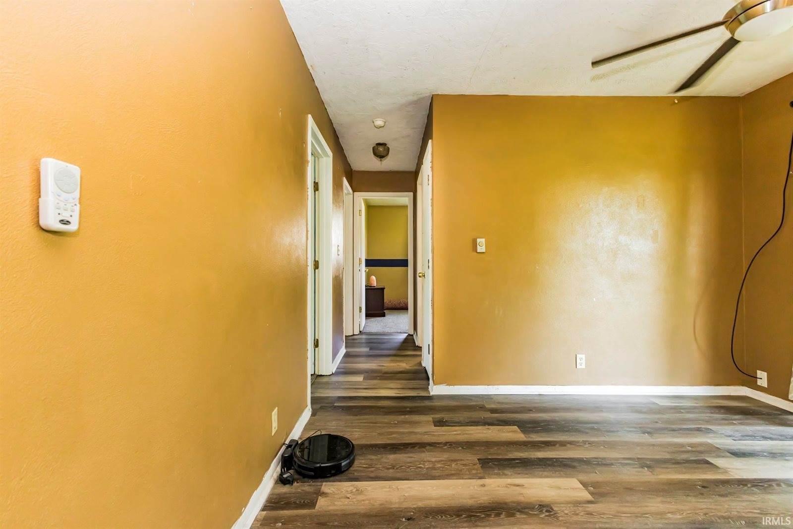 517 S Ohio Street, Parker City, IN 47368