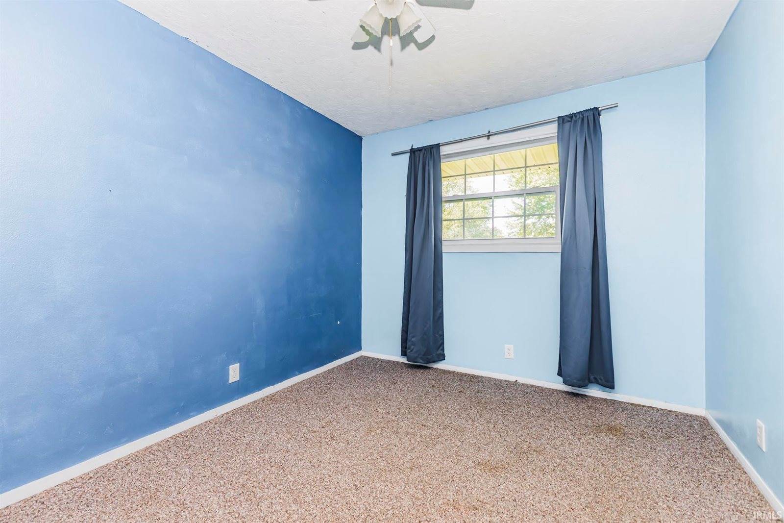 517 S Ohio Street, Parker City, IN 47368