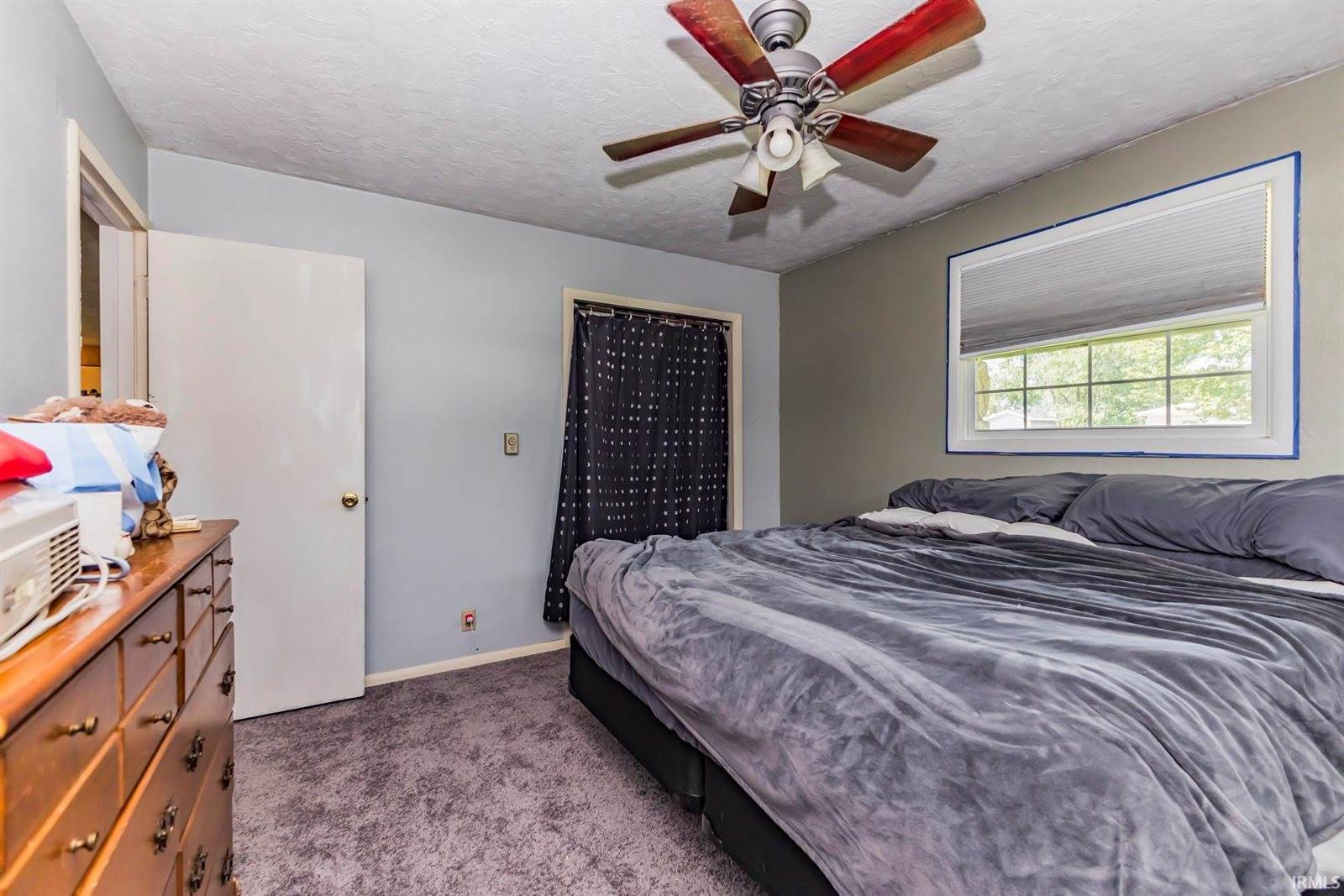 517 S Ohio Street, Parker City, IN 47368