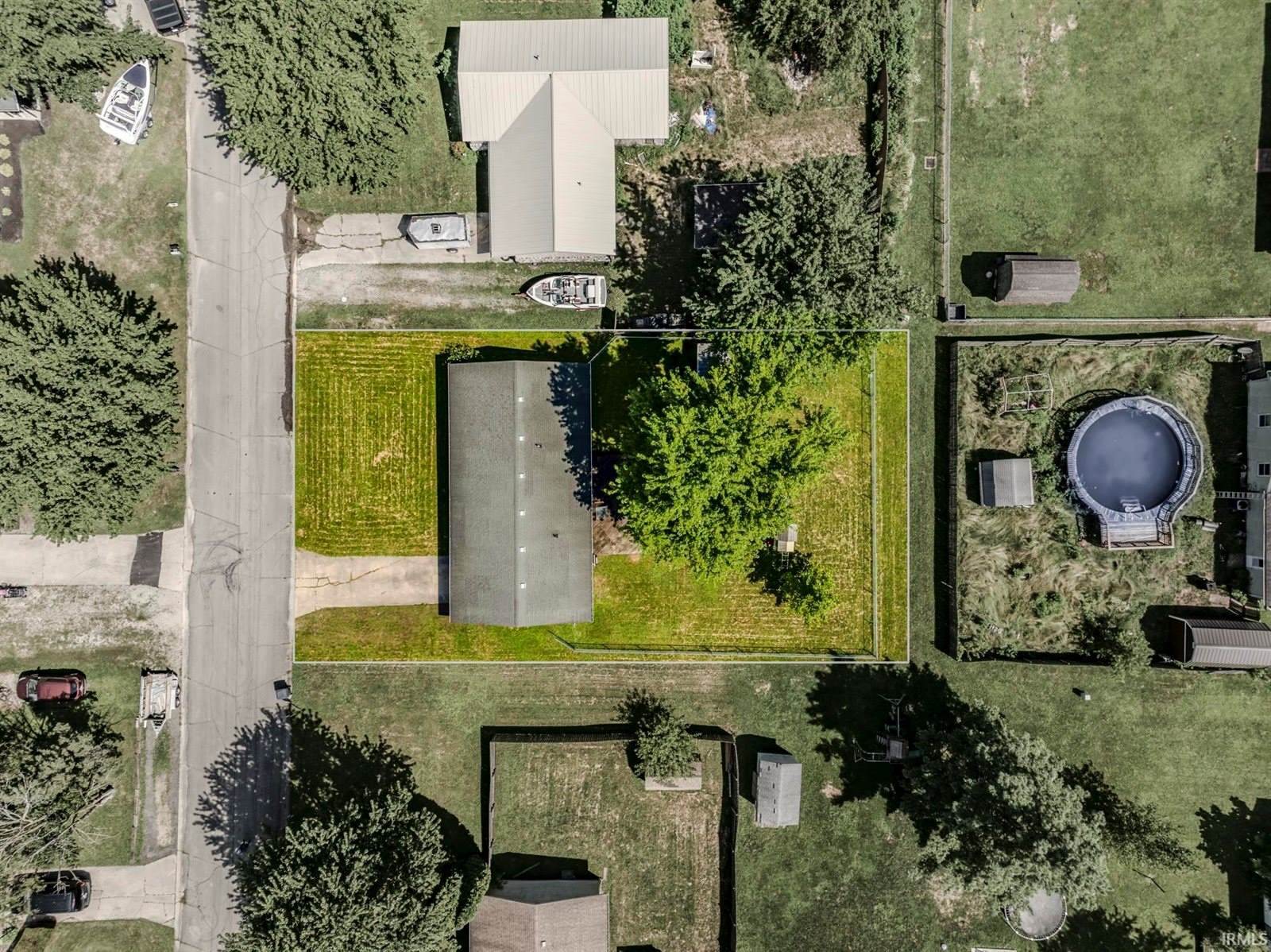 517 S Ohio Street, Parker City, IN 47368