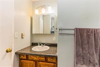 517 S Ohio Street, Parker City, IN 47368