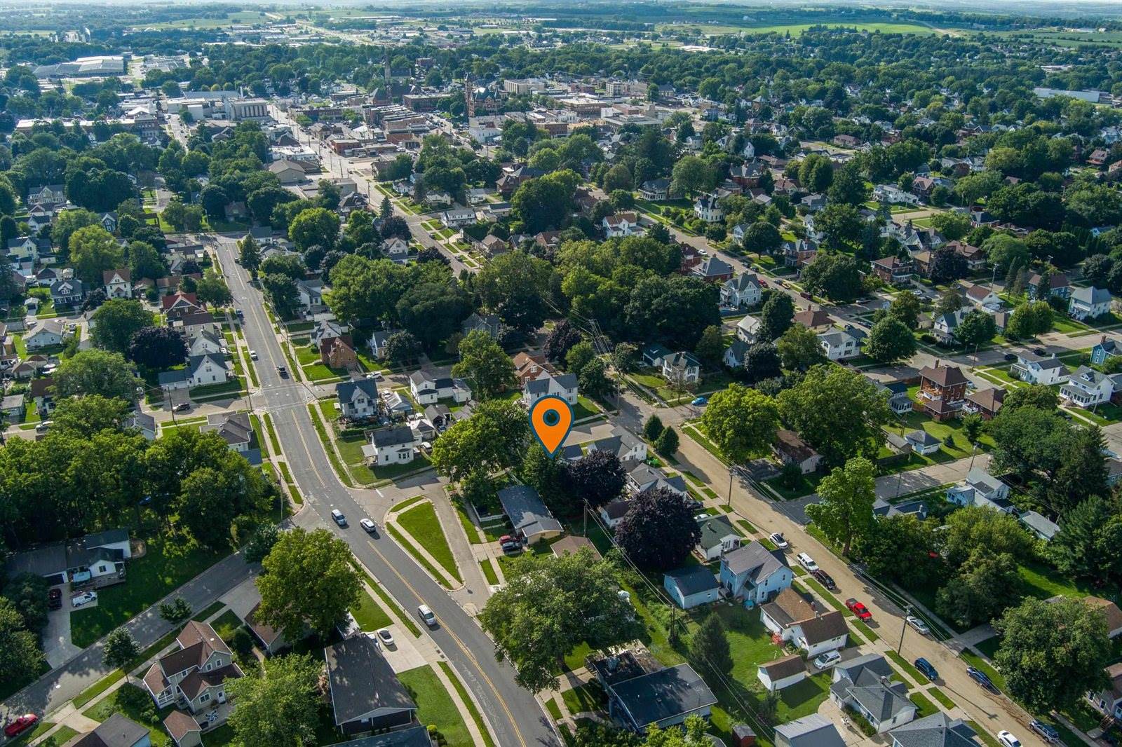 1208 23rd, Monroe, WI 53566