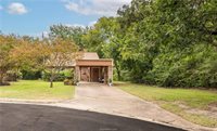 2849 Oakside Drive, Bryan, TX 77802