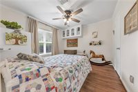 2849 Oakside Drive, Bryan, TX 77802