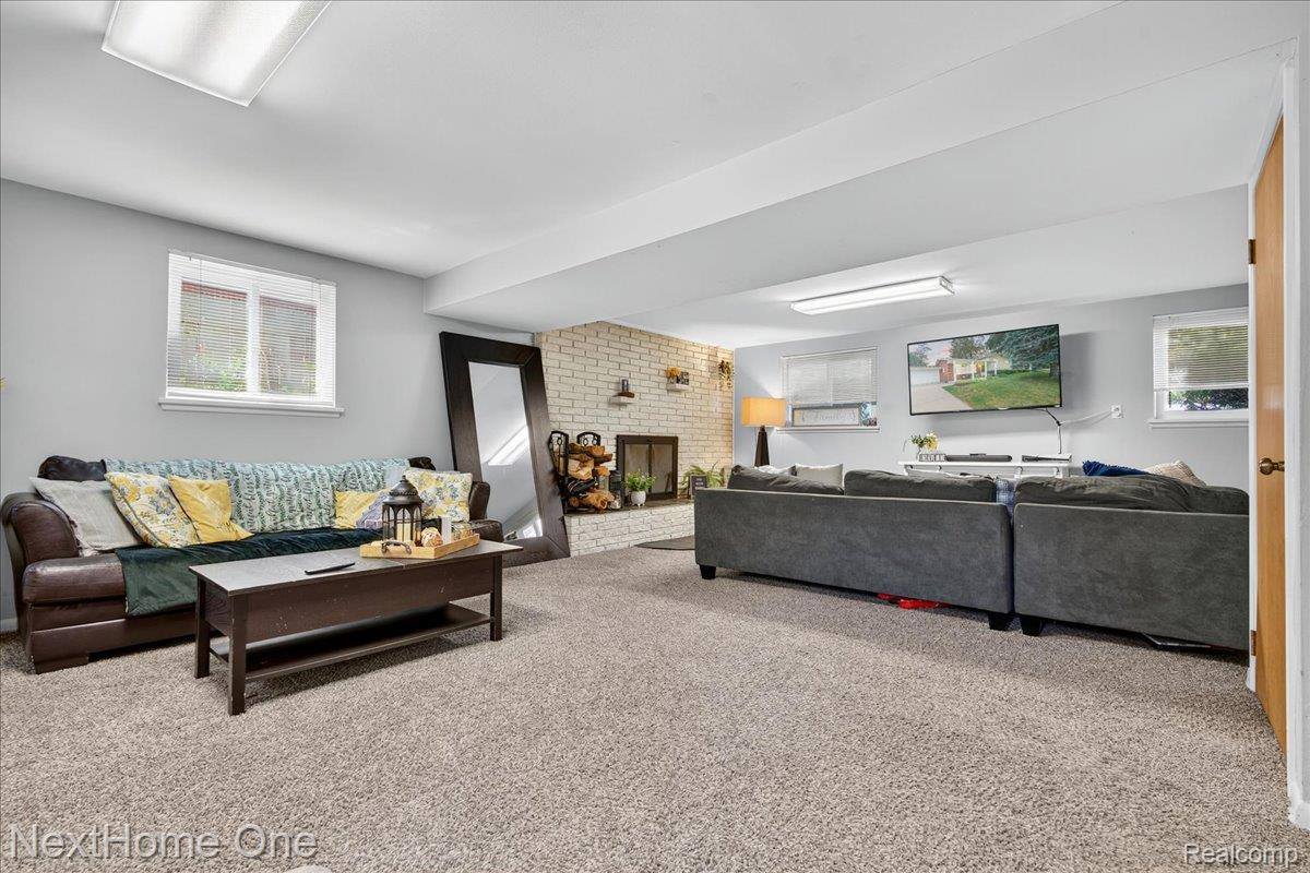 2093 Kingswood Drive, FlintCity_Genesee, MI 48507