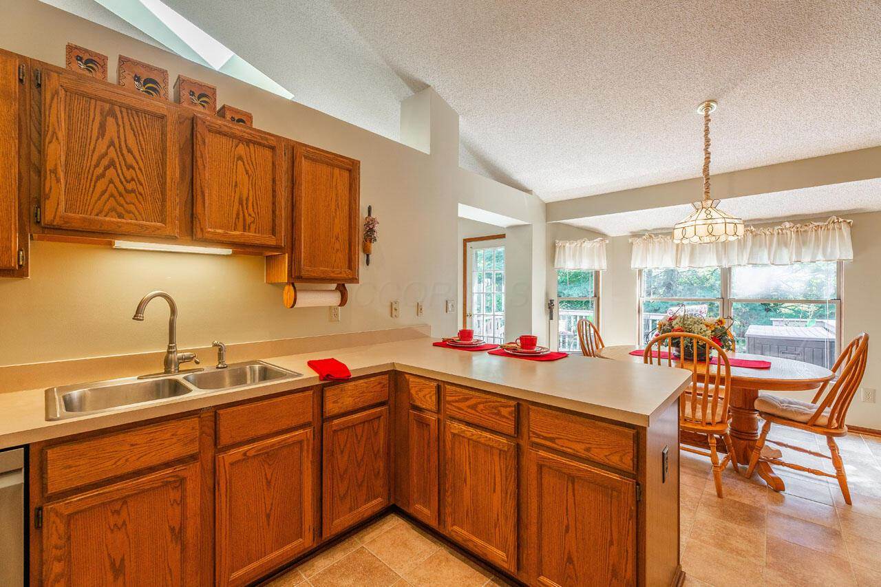 7707 Blackburn Court, Reynoldsburg, OH 43068