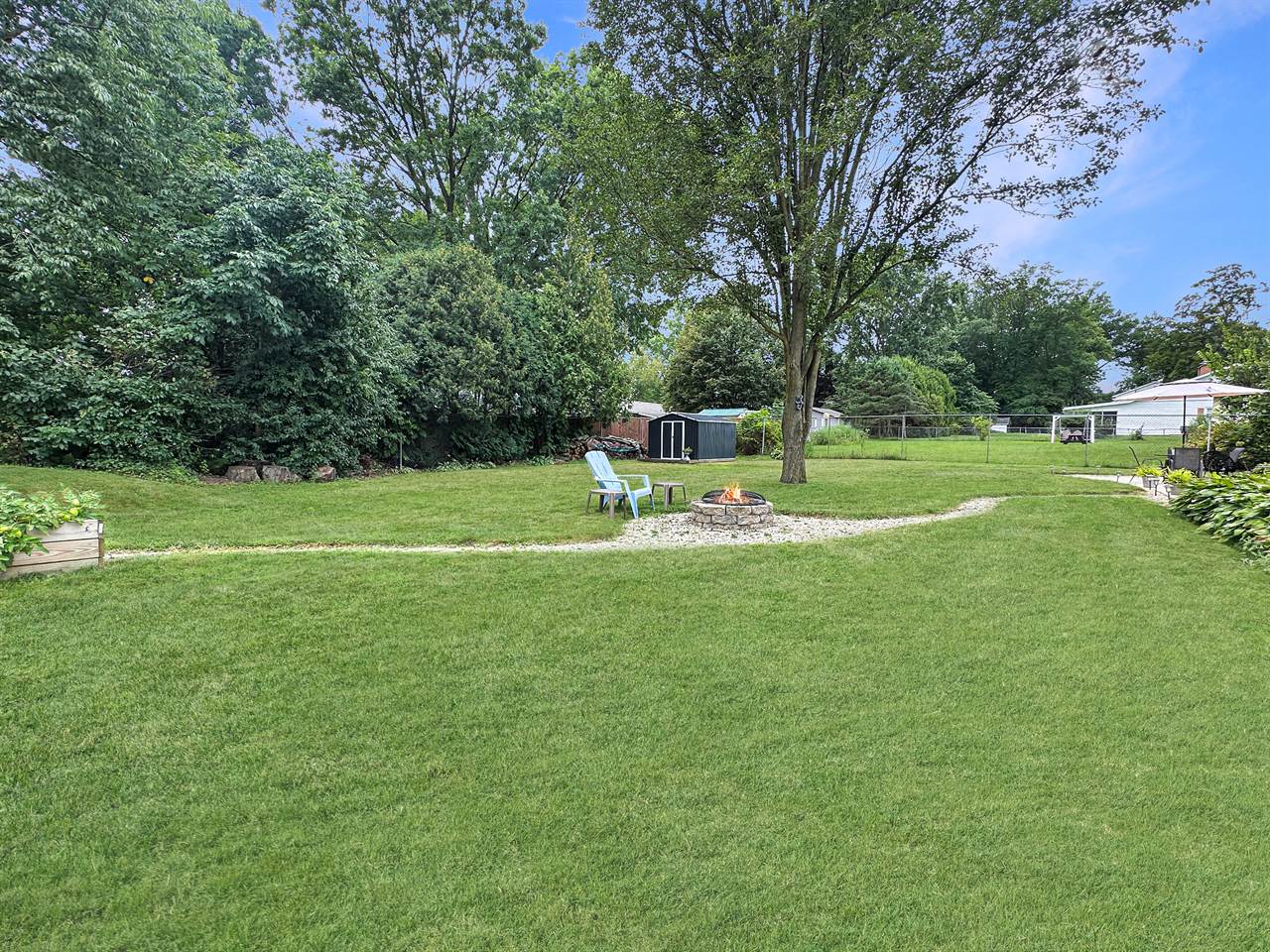 849 Hillcrest Dr, Ashland, OH 44805