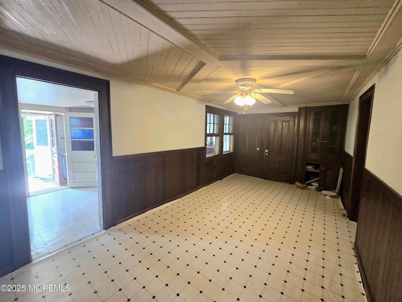 647 East Bay Avenue, Barnegat, NJ 08005