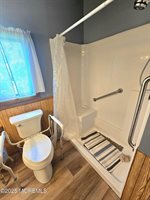 647 East Bay Avenue, Barnegat, NJ 08005