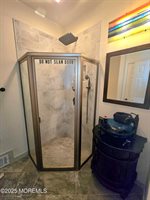 64 South Hope Chapel Road, Jackson, NJ 08527