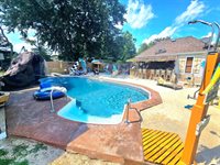 64 South Hope Chapel Road, Jackson, NJ 08527