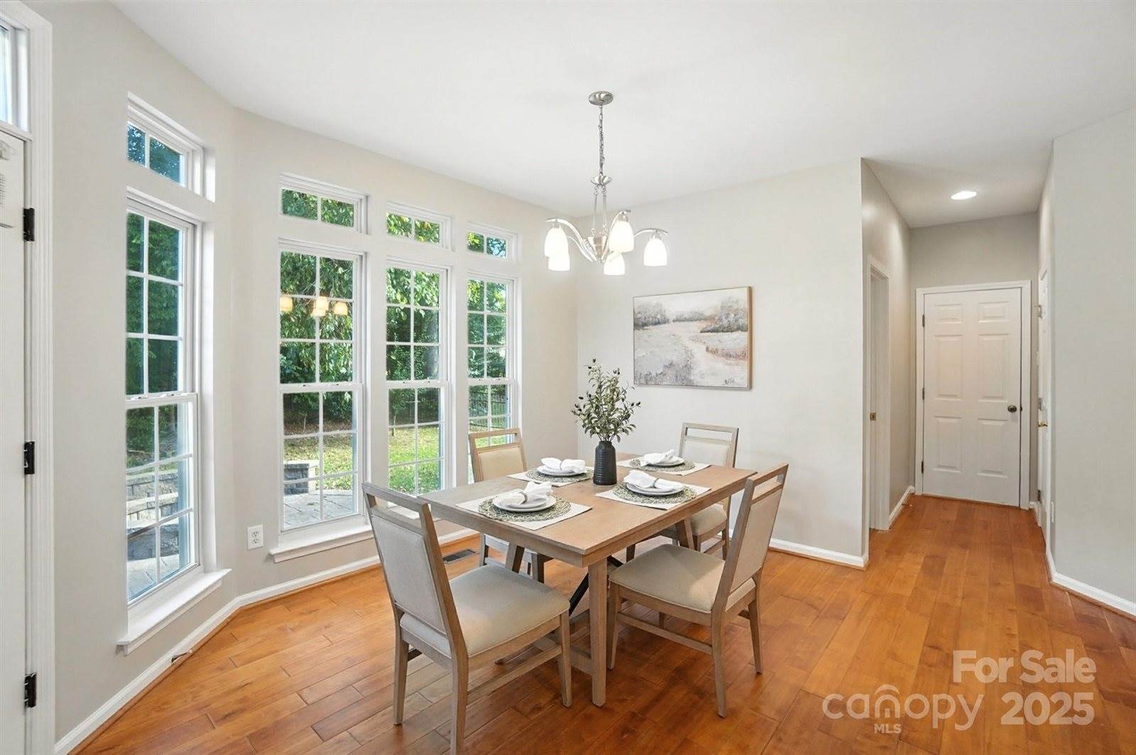 9709 Mitchell Glen Drive, Charlotte, NC 28277