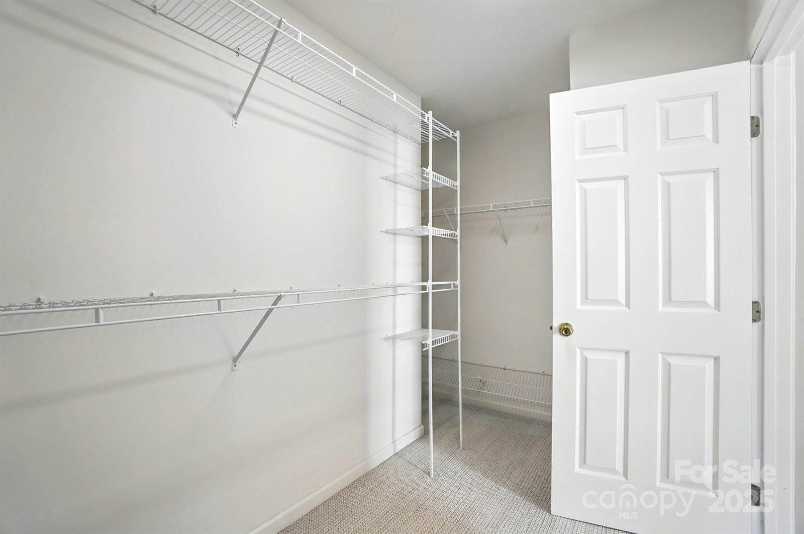 9709 Mitchell Glen Drive, Charlotte, NC 28277