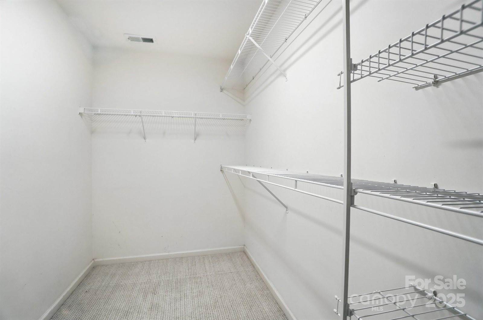 9709 Mitchell Glen Drive, Charlotte, NC 28277