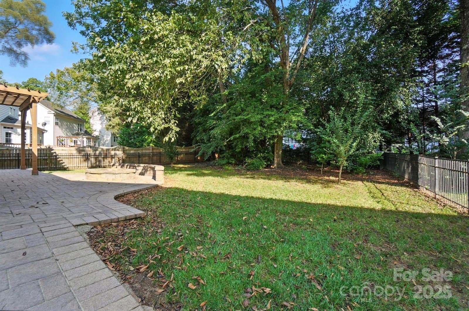 9709 Mitchell Glen Drive, Charlotte, NC 28277