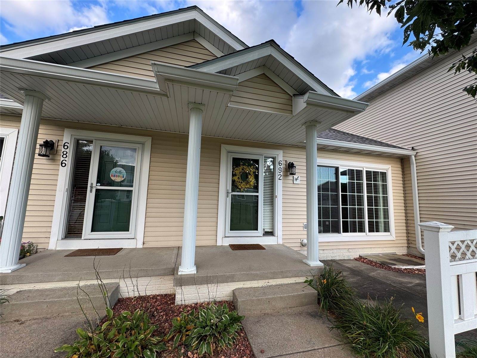 692 SE Williams Court, Waukee, IA 50263