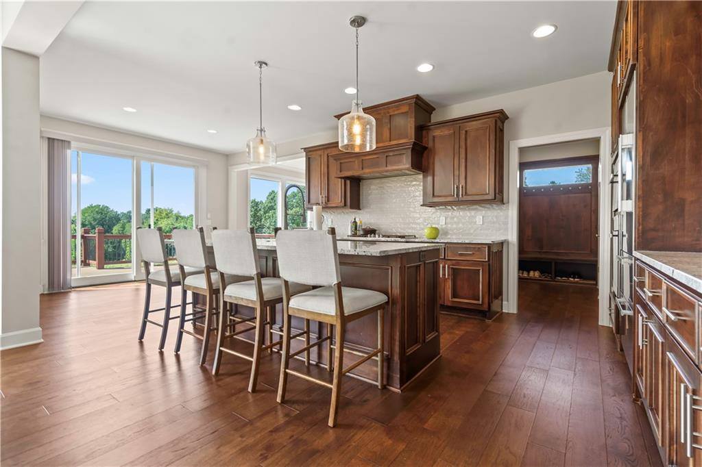 520 South 98th Street, Edwardsville, KS 66111