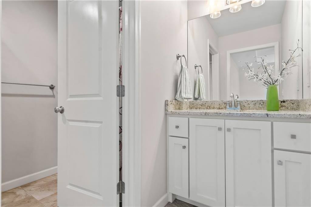 520 South 98th Street, Edwardsville, KS 66111