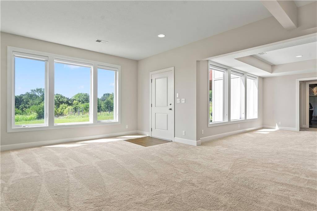 520 South 98th Street, Edwardsville, KS 66111