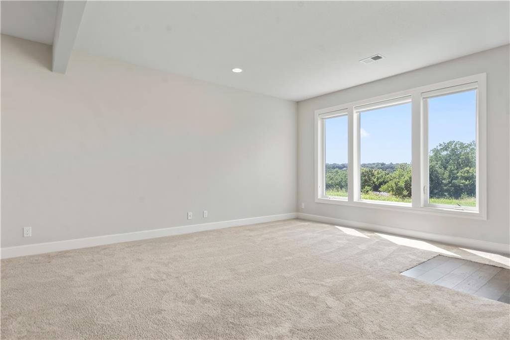 520 South 98th Street, Edwardsville, KS 66111