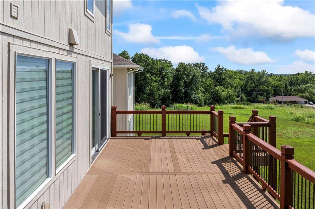 520 South 98th Street, Edwardsville, KS 66111