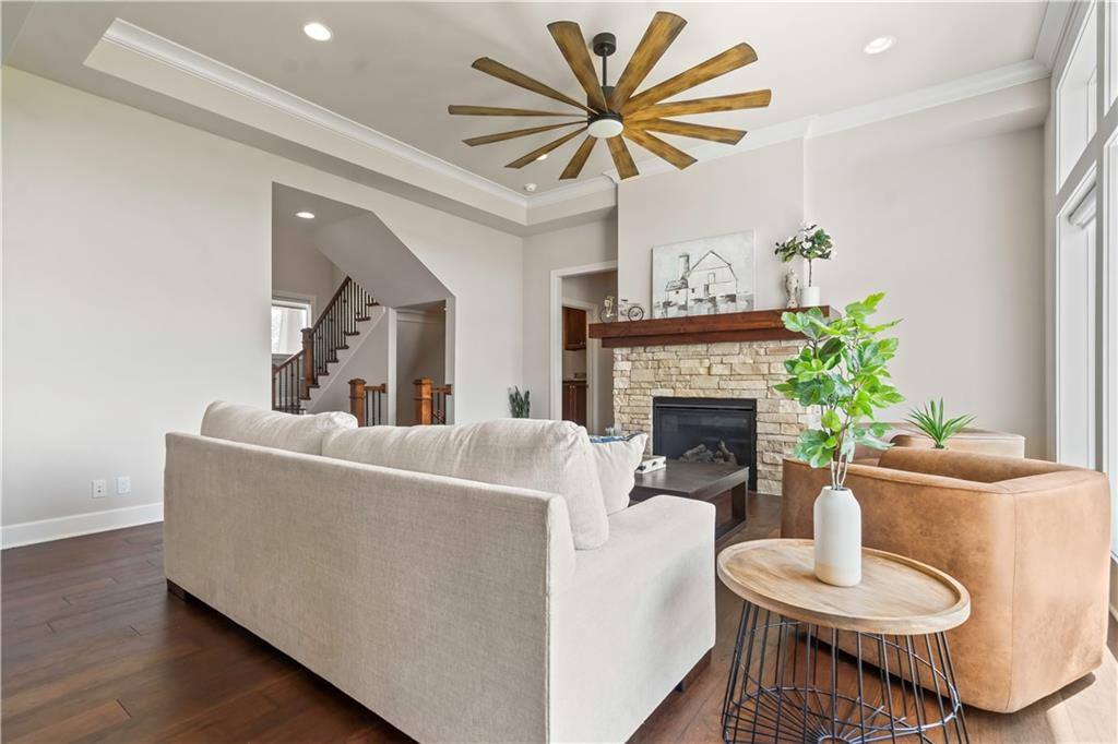 520 South 98th Street, Edwardsville, KS 66111