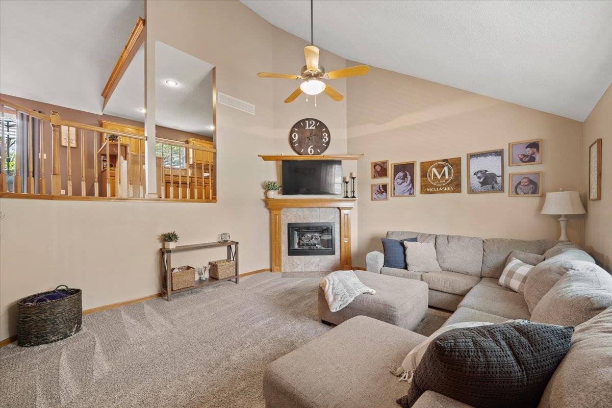 1548 South 105th Court, Edwardsville, KS 66111