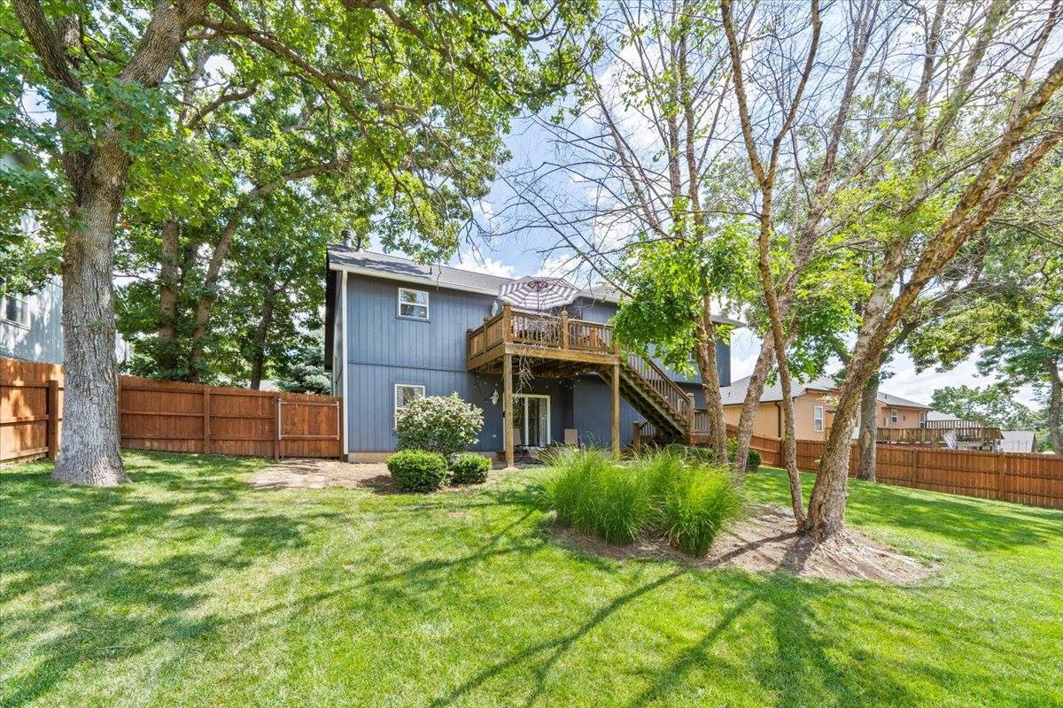 1548 South 105th Court, Edwardsville, KS 66111