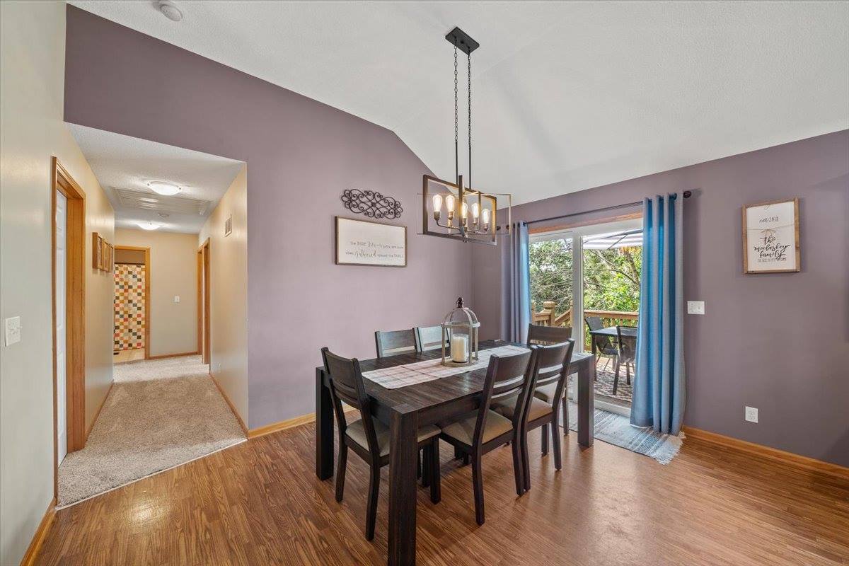 1548 South 105th Court, Edwardsville, KS 66111