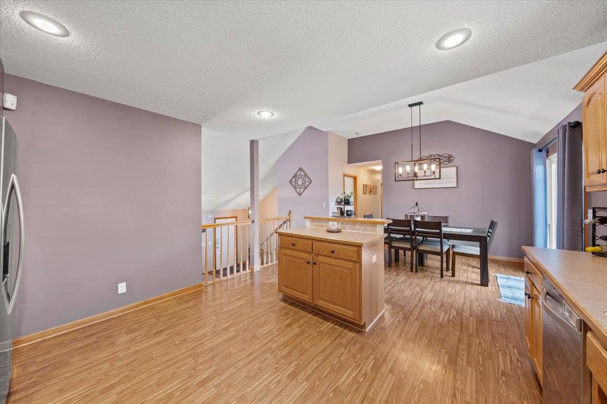 1548 South 105th Court, Edwardsville, KS 66111