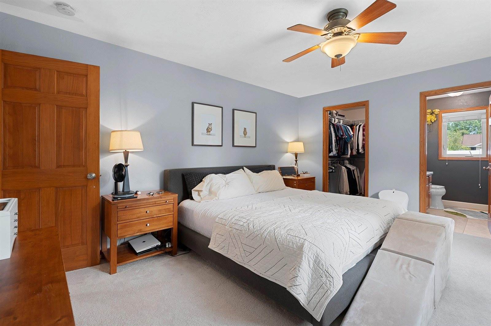 2339 Deer Prairie Drive, Neenah, WI 54956