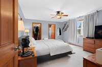 2339 Deer Prairie Drive, Neenah, WI 54956