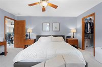 2339 Deer Prairie Drive, Neenah, WI 54956