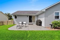 2339 Deer Prairie Drive, Neenah, WI 54956