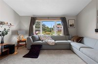 2339 Deer Prairie Drive, Neenah, WI 54956