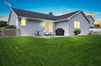 2339 Deer Prairie Drive, Neenah, WI 54956