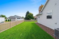 2339 Deer Prairie Drive, Neenah, WI 54956