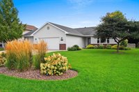 2339 Deer Prairie Drive, Neenah, WI 54956