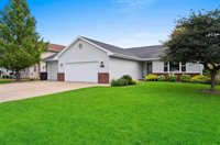 2339 Deer Prairie Drive, Neenah, WI 54956