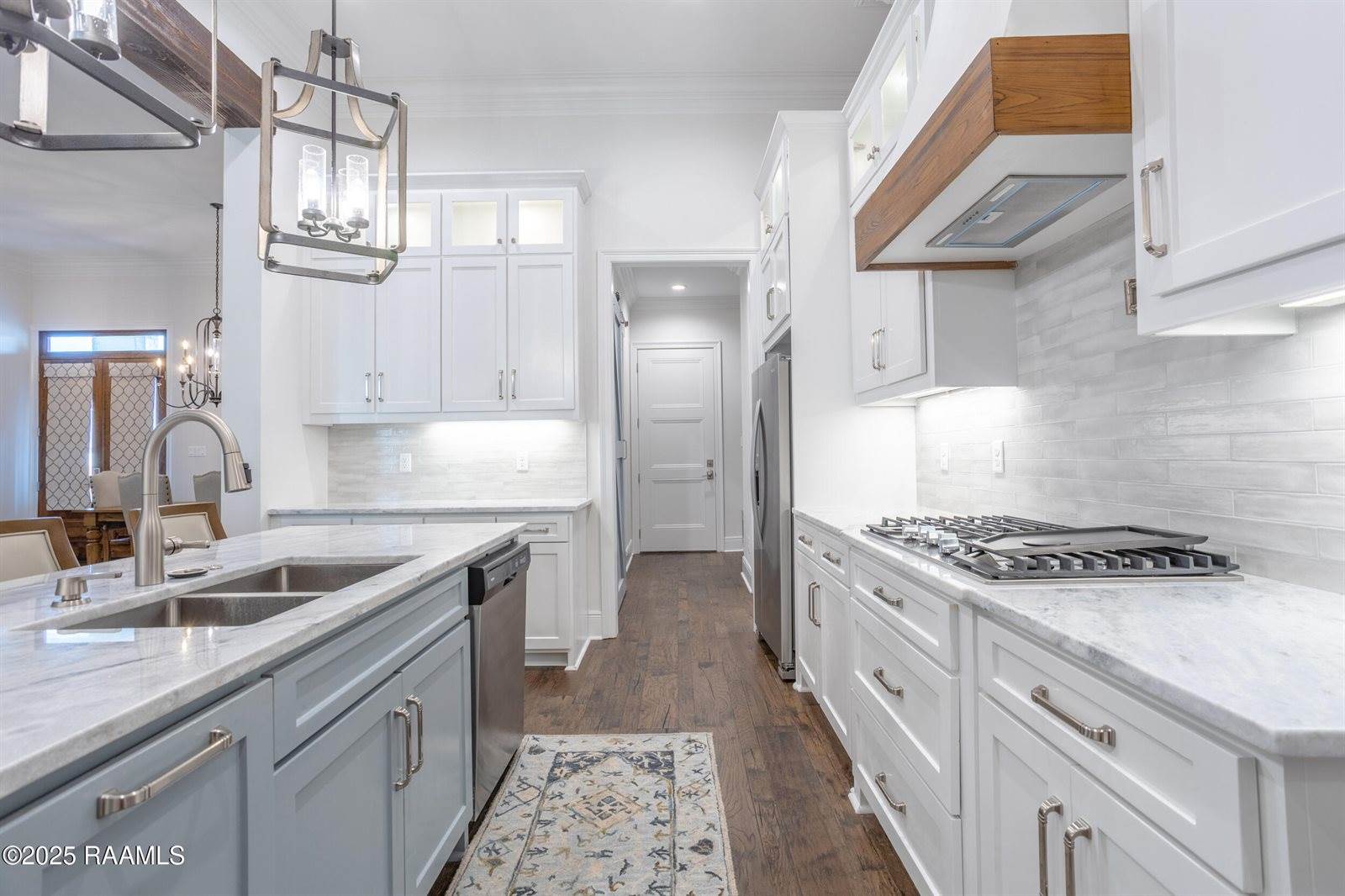 222 Treescape Drive, Lafayette, LA 70508