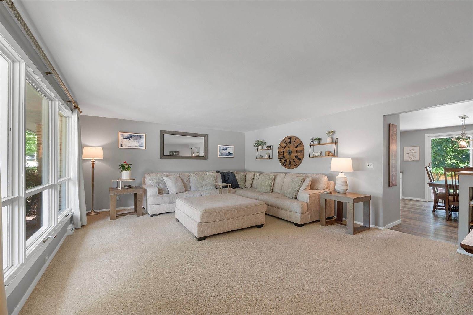 413 Allouez Avenue, Green Bay, WI 54301