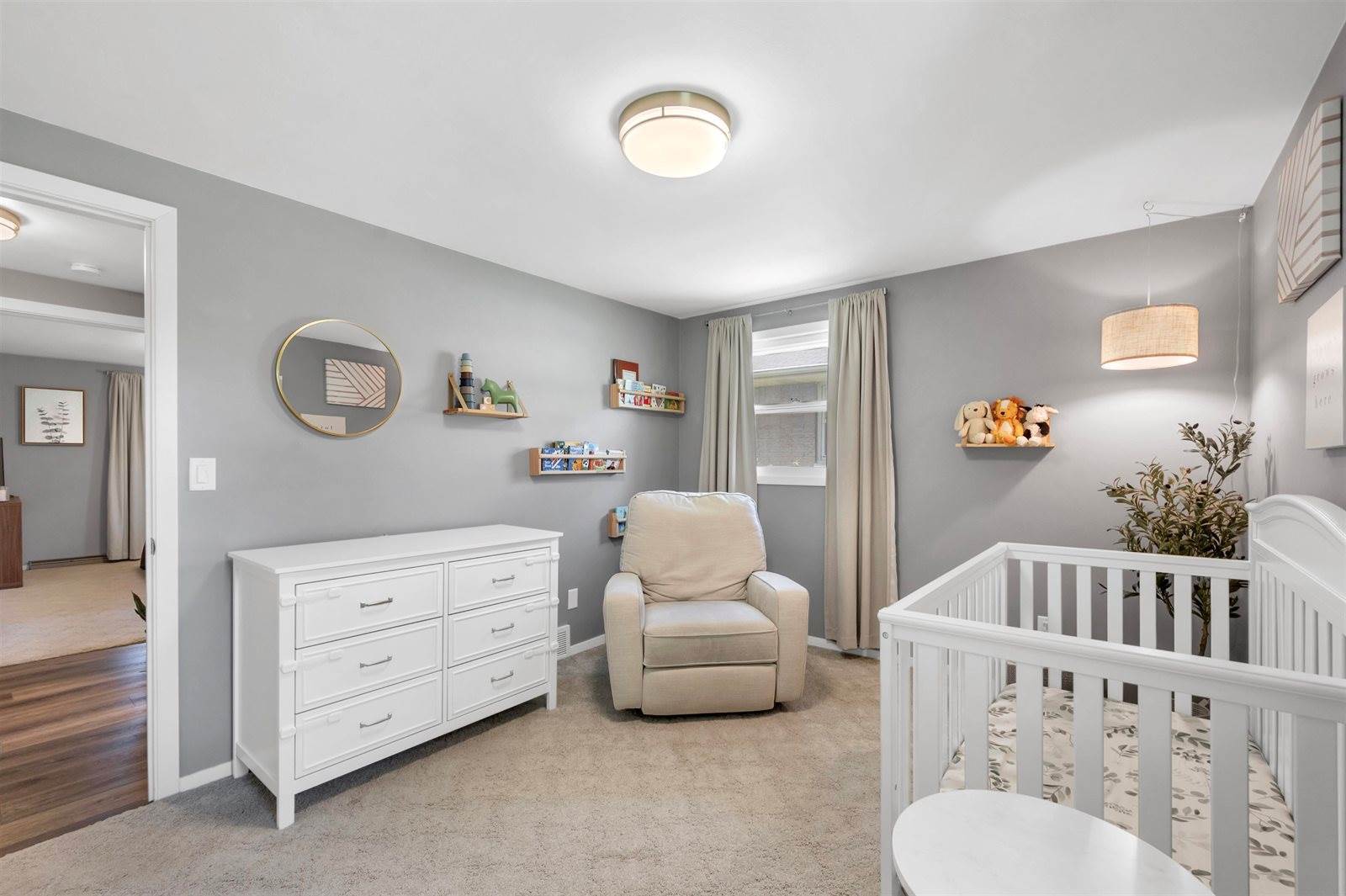 413 Allouez Avenue, Green Bay, WI 54301