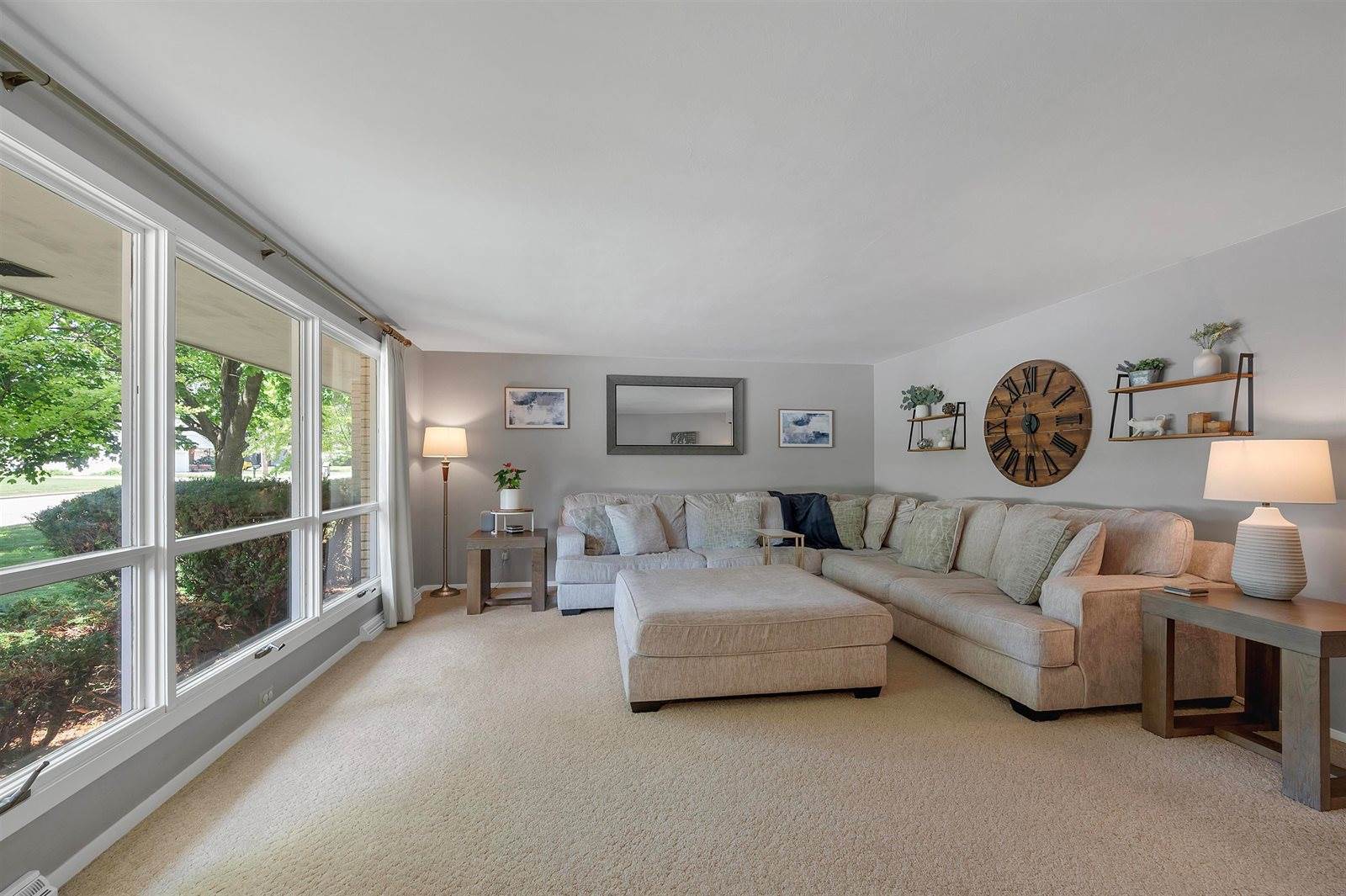 413 Allouez Avenue, Green Bay, WI 54301