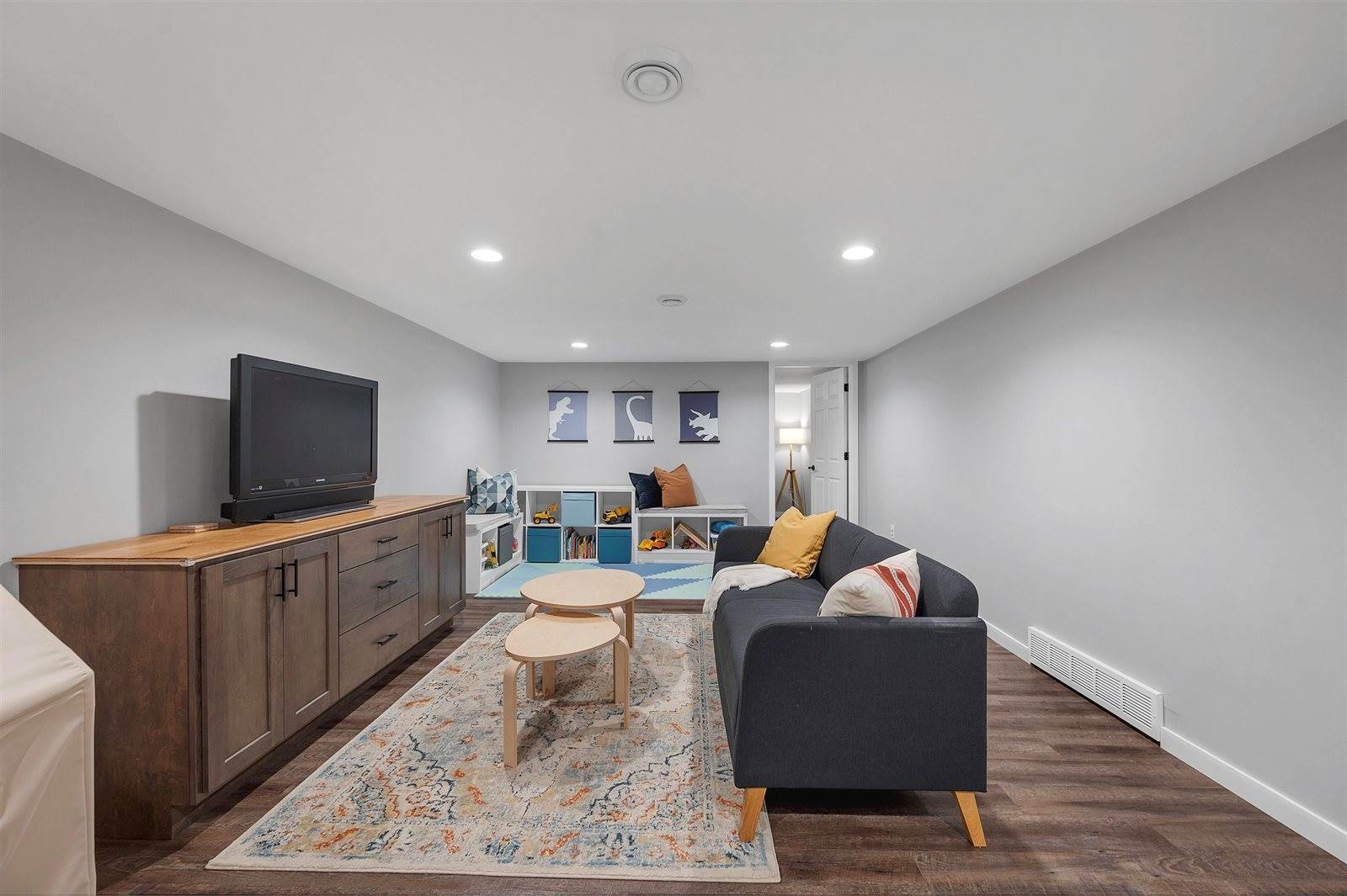 413 Allouez Avenue, Green Bay, WI 54301