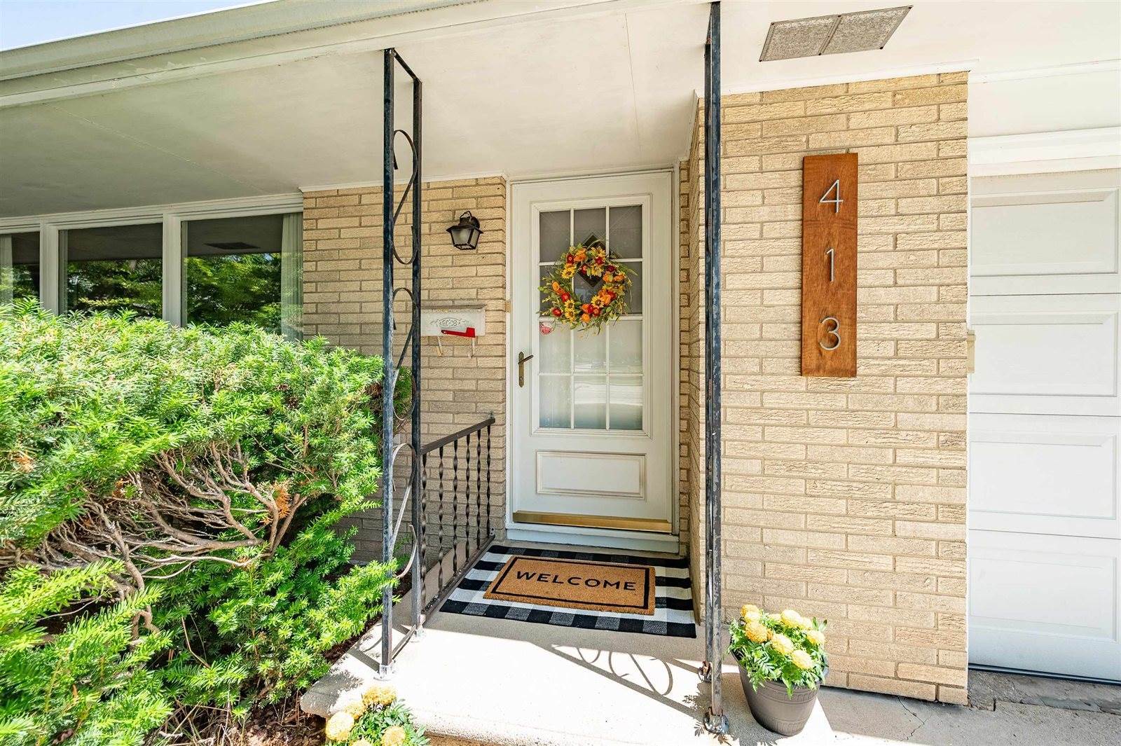 413 Allouez Avenue, Green Bay, WI 54301