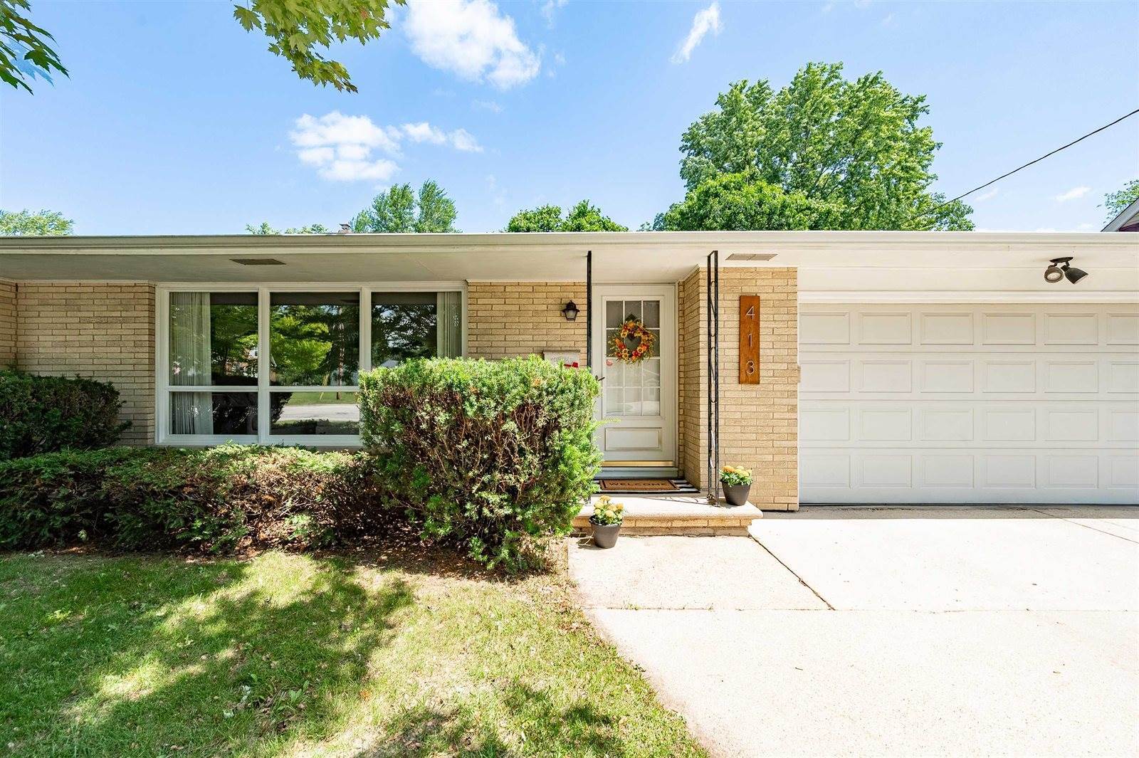 413 Allouez Avenue, Green Bay, WI 54301