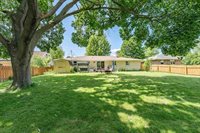 413 Allouez Avenue, Green Bay, WI 54301